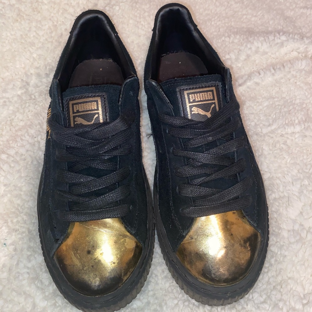 Platform Black And Gold Suede Pumas